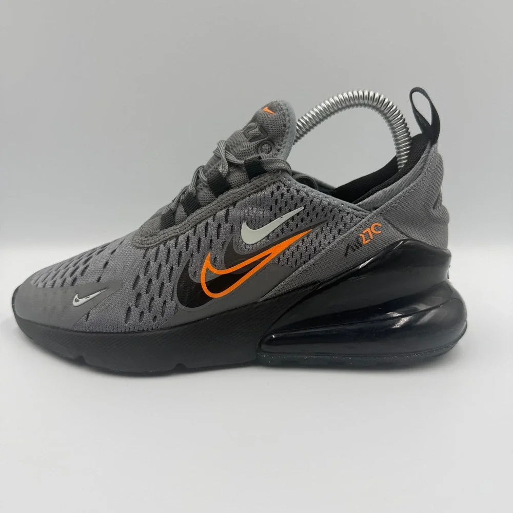 Nike Air Max 270 GS Unisex Size 4Y Running Shoes FN7786-001 Grey Black Orange